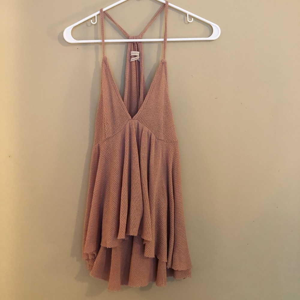 Urban Outfitters pink tank